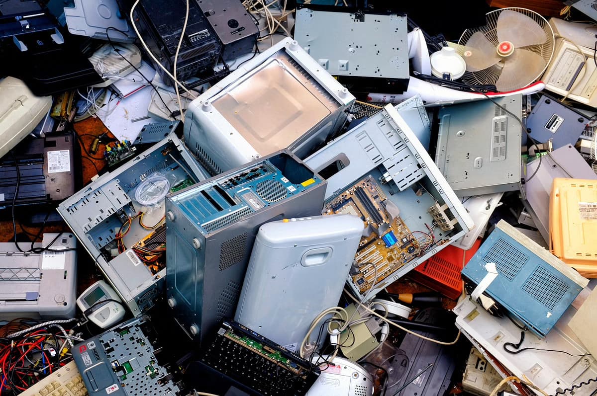 Smaltimento Rifiuti Elettrici ed Elettronici Livorno